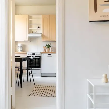 Apartment Studio Apt For 4 People Next To Ratina And Areena Tampere