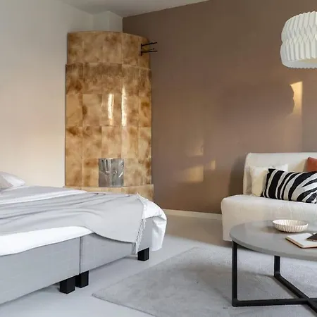 Studio Apt For 4 People Next To Ratina And Areena *